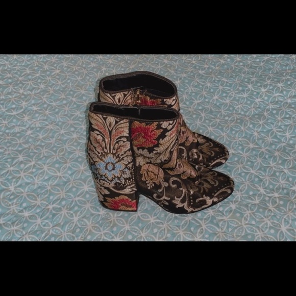 Sam edelman booties - Picture 3 of 3